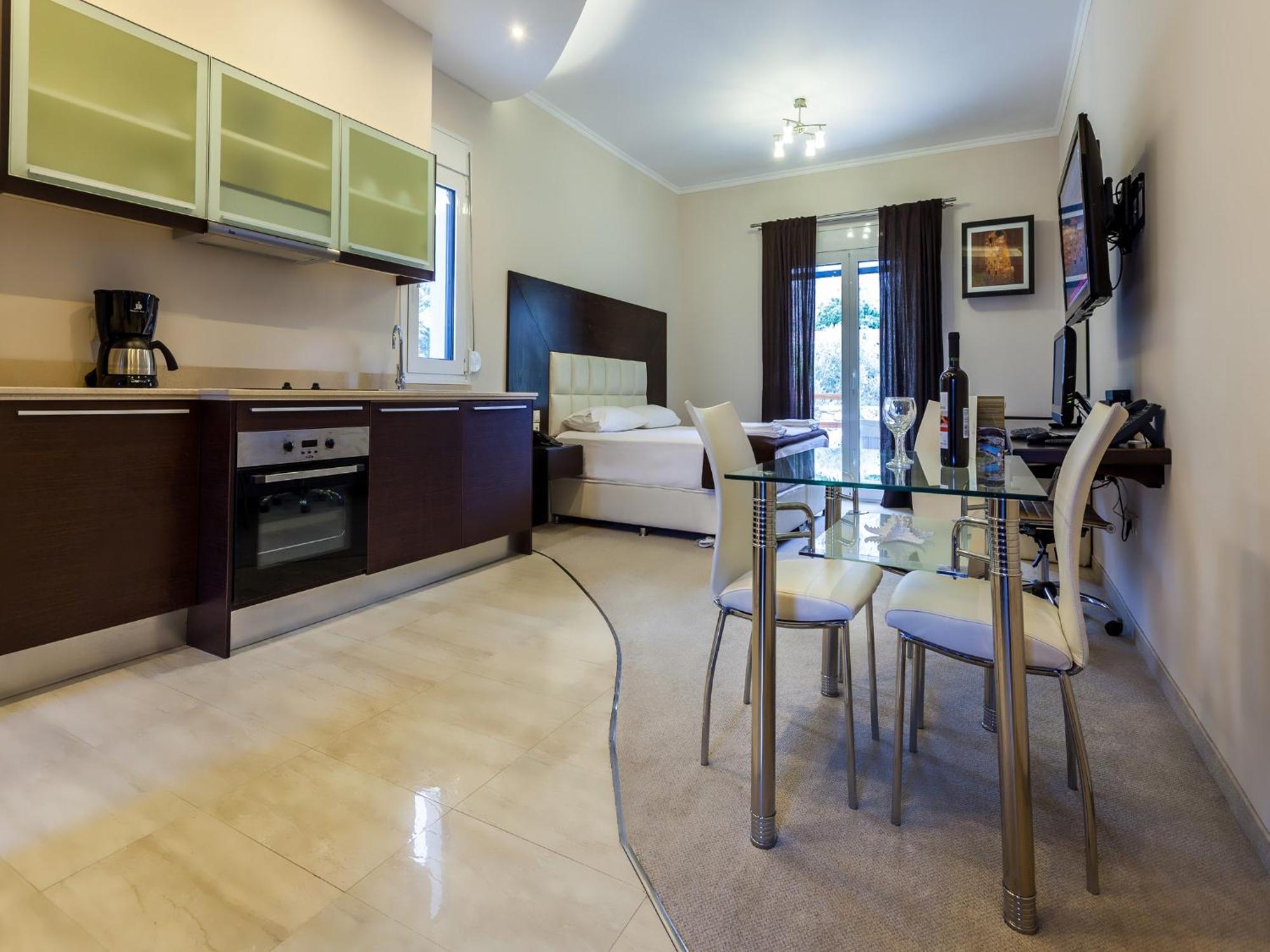 Pearl Bay Hotel Apartments Vrontádos Eksteriør bilde