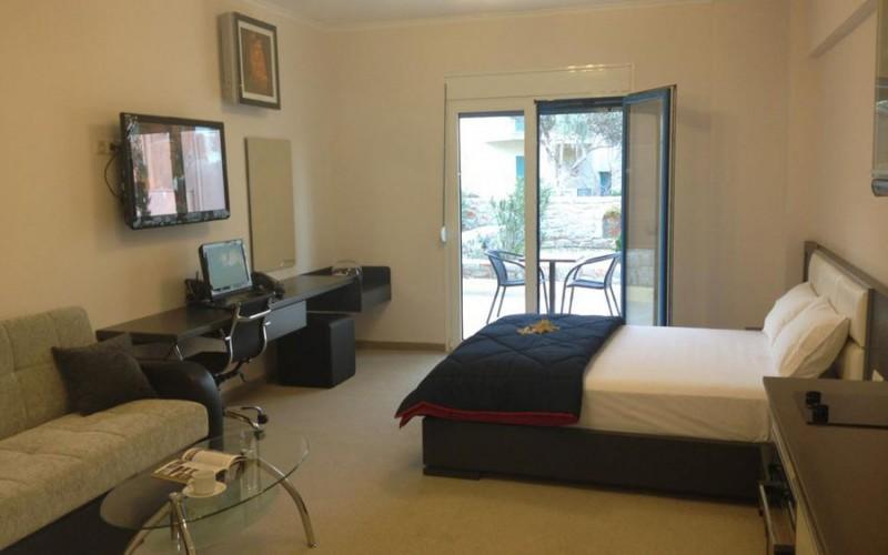 Pearl Bay Hotel Apartments Vrontádos Eksteriør bilde