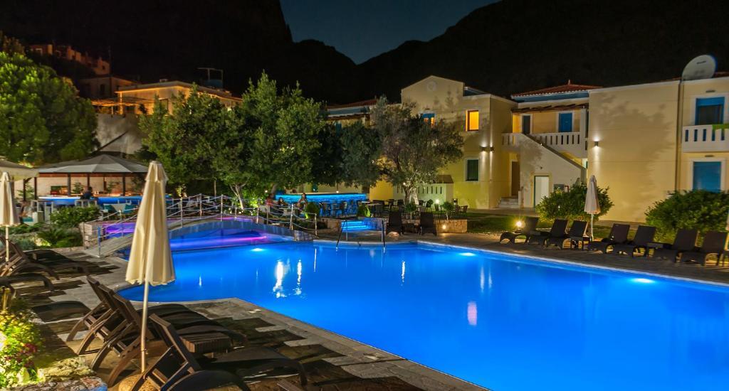 Pearl Bay Hotel Apartments Vrontádos Eksteriør bilde